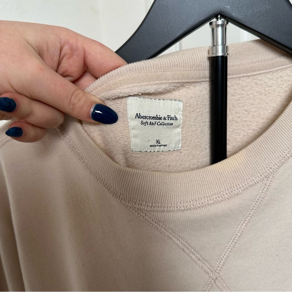 Split-Hem Tunic Crew Sweatshirt - Picture 4 of 6